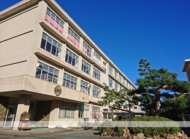 小学校　浜松市立相生小学校（小学校）まで271m