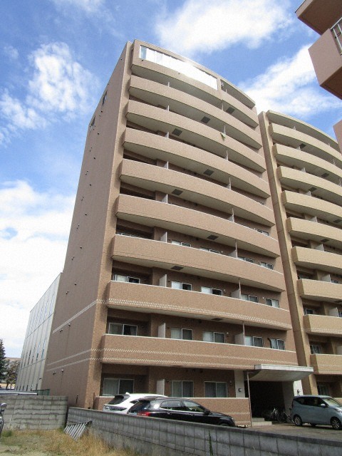 建物外観　◆エアコン付き1LDK！◆西11丁目駅徒歩圏内！◆設備充実！