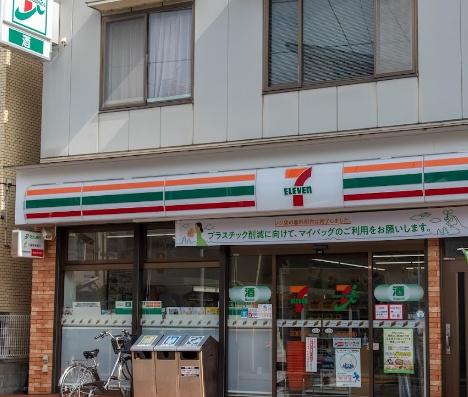 コンビニ　セブンイレブン大森東店（コンビニ）まで434m