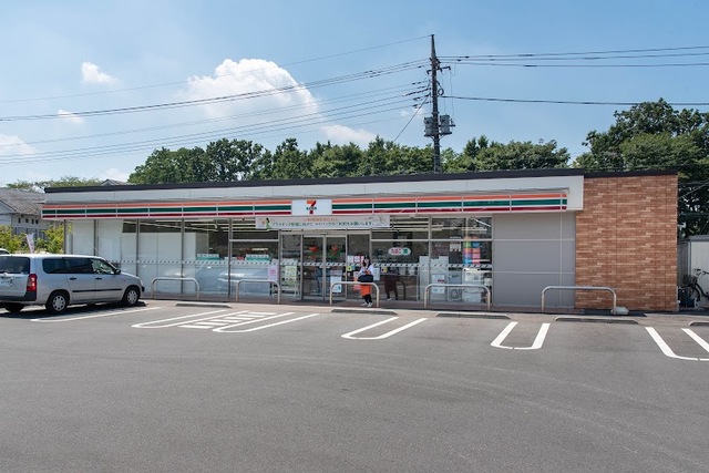 コンビニ　セブンイレブン福生北田園2丁目店（コンビニ）まで311m