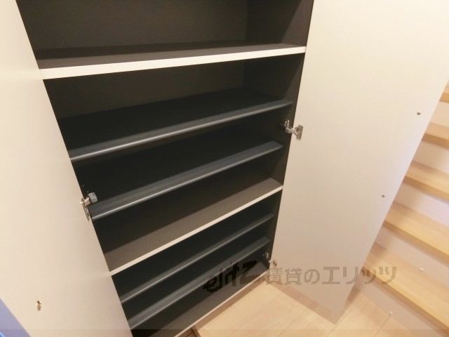 その他設備　下駄箱