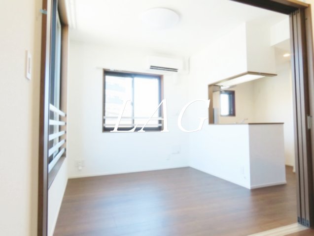 居室・リビング　洋室のお部屋です。
