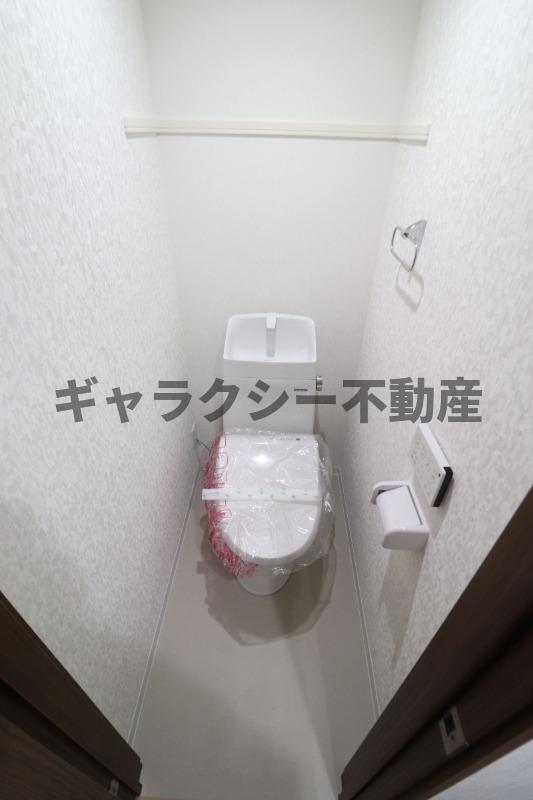 トイレ　シャワー付きトイレ