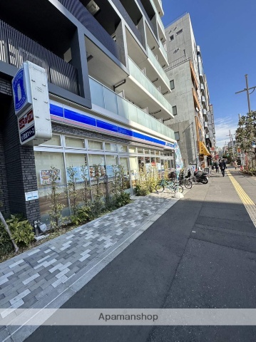コンビニ　ローソン（コンビニ）まで371m