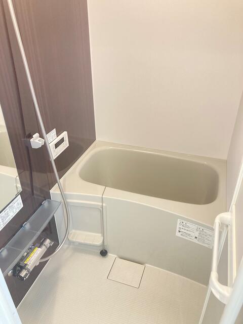 バス・シャワールーム　追焚き・浴室乾燥機能付