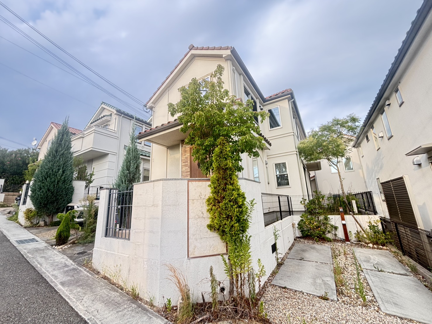 塩屋町6丁目戸建の外観写真
