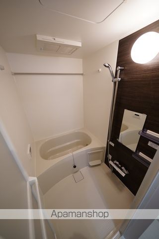 地下鉄御堂筋線 中津駅 徒歩4分 14階建 築1年の風呂写真