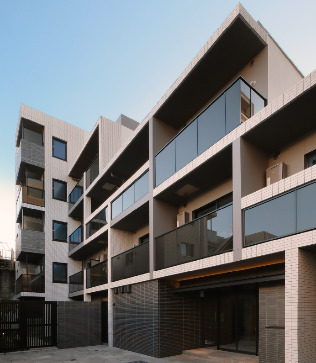 東京メトロ千代田線 湯島駅 徒歩7分 築1年