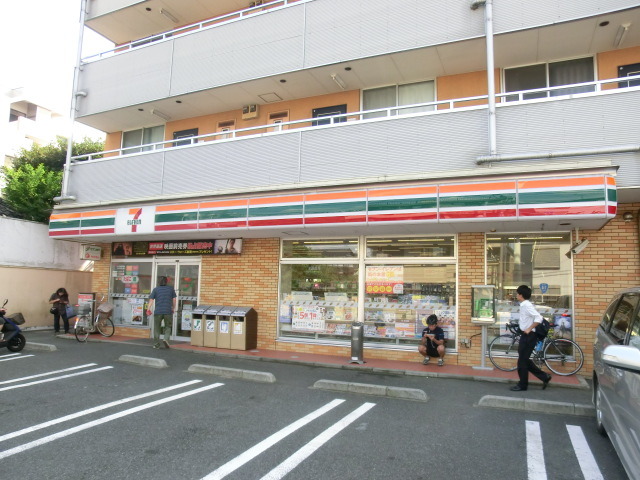コンビニ　セブンイレブン市川平田１丁目店（コンビニ）まで347m