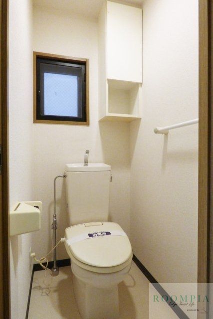 トイレ　※同タイプの別のお部屋です。