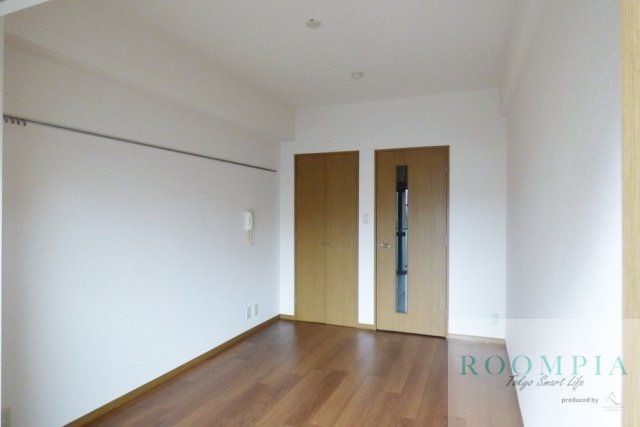 居室・リビング　※同タイプの別のお部屋です。