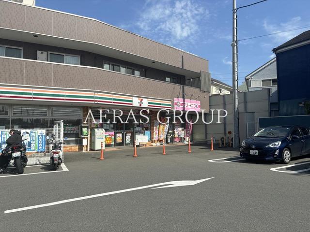 コンビニ　セブン-イレブン 横浜市沢町店（コンビニ）まで722m