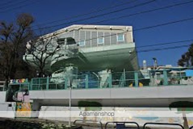 幼稚園・保育園　三宿さくら幼稚園（幼稚園・保育園）まで577m