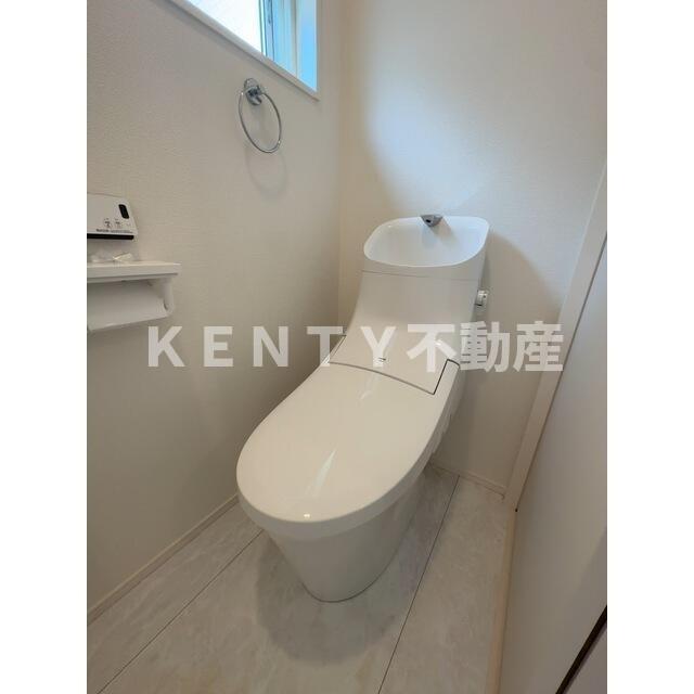トイレ　落ち着いたトイレです