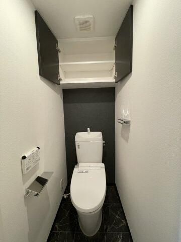 玄関　洗濯機置き場
