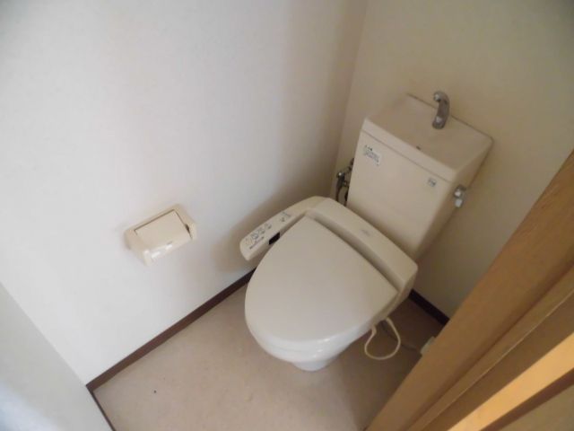アクシスのトイレ写真