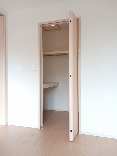 ラピスラズリIIの内装写真