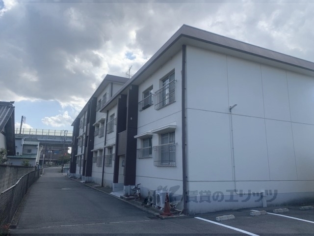 菅原三和マンションの外観写真