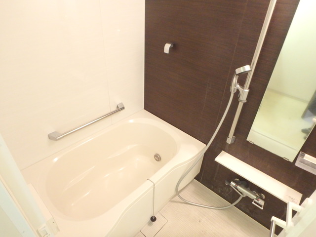 バス・シャワールーム　他のお部屋の参考画像です。
