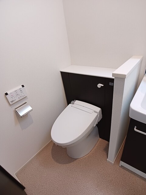 エトワール学文殿Bのトイレ写真