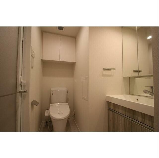 レガリス高円寺のトイレ写真