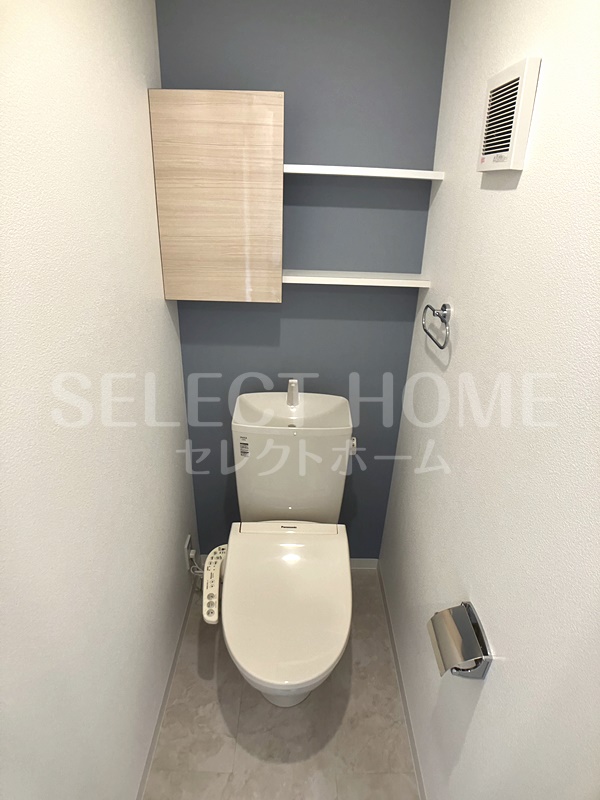 ＪＲ東海道本線 幸田駅 徒歩10分 3階建 築40年のトイレ写真