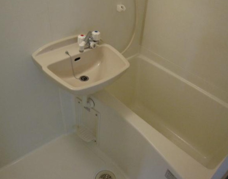 洗面設備　別部屋参照画像