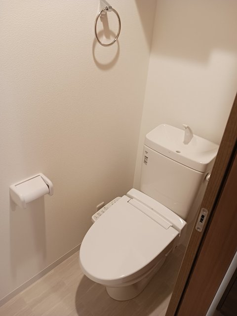 トイレ　参考写真です。