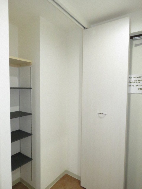 その他設備　シューズクローゼット付きです！