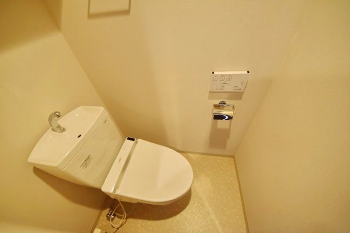 GENOVIA世田谷砧 green veilのトイレ写真