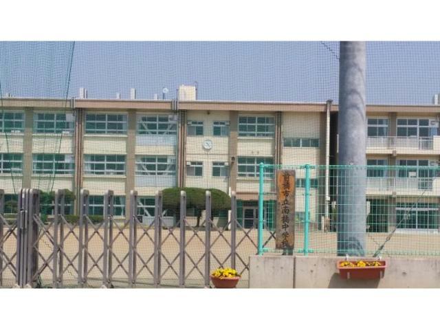 中学校　前橋市立南橘中学校（中学校）まで751m