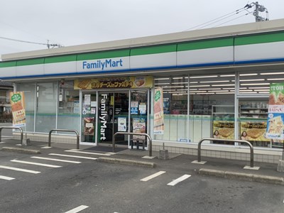 コンビニ　ファミリーマート菊池隈府店（コンビニ）まで1066m