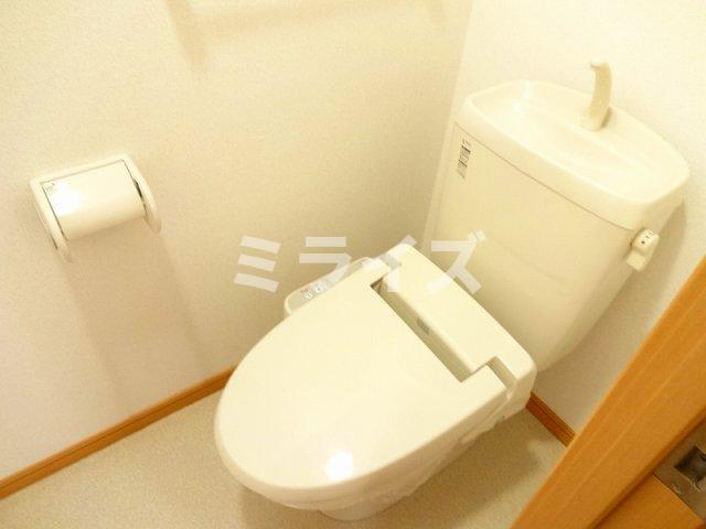 大阪モノレール本線 南摂津駅 徒歩6分 3階建 築18年のトイレ写真
