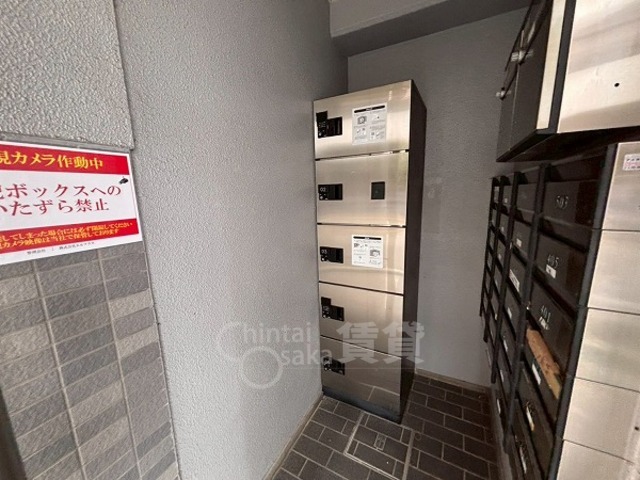 地下鉄御堂筋線 江坂駅 徒歩12分 5階建 築29年の外観写真