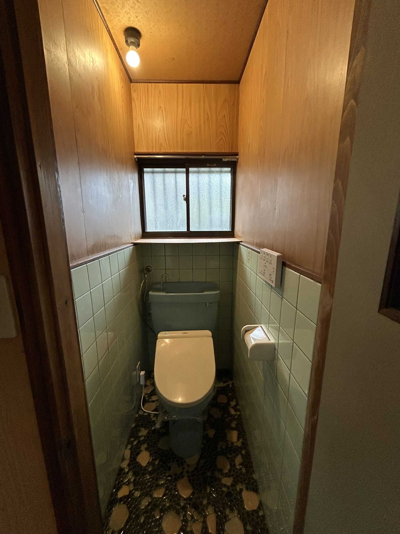 富塚の家のトイレ写真