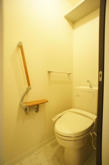 メビュースタウンVIAのトイレ写真