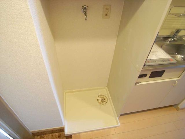 洗面設備　洗濯機置場