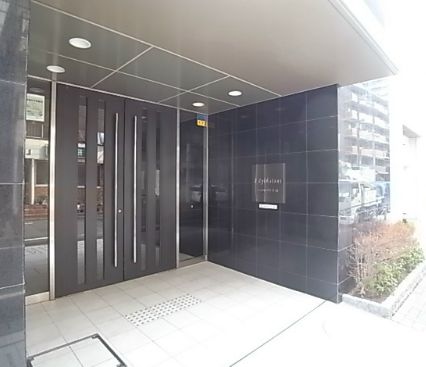 都営新宿線 大島駅 徒歩2分 15階建 築20年の外観写真