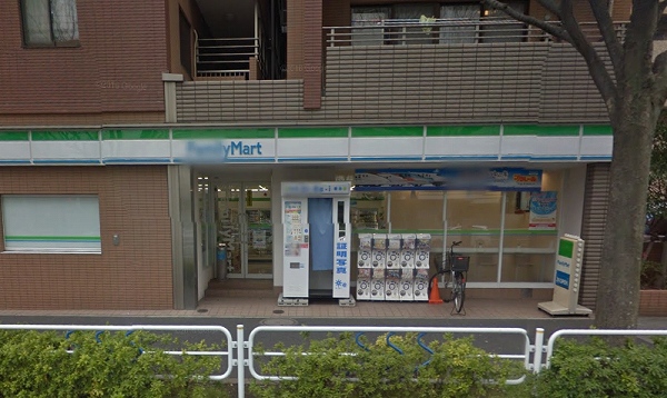 コンビニ　ファミリーマート 南葛西なぎさ店（コンビニ）まで297m