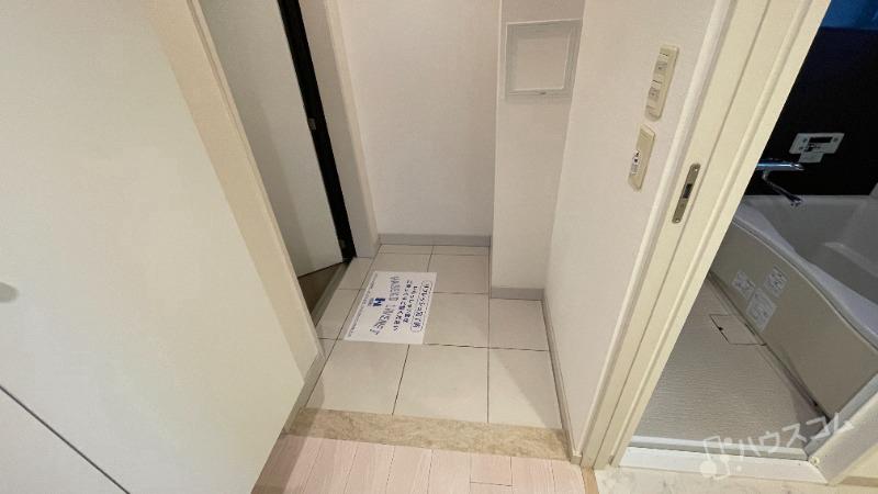 阪急宝塚線 庄内駅 徒歩7分 11階建 築20年の玄関写真