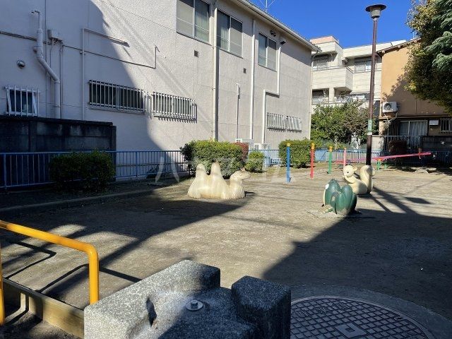 公園　新小岩２丁目児童遊園（公園）まで400m
