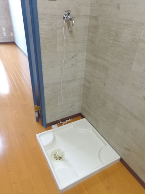 その他　室内に洗濯機が置けて安心です☆