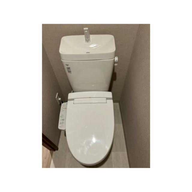 トイレ　※同仕様写真