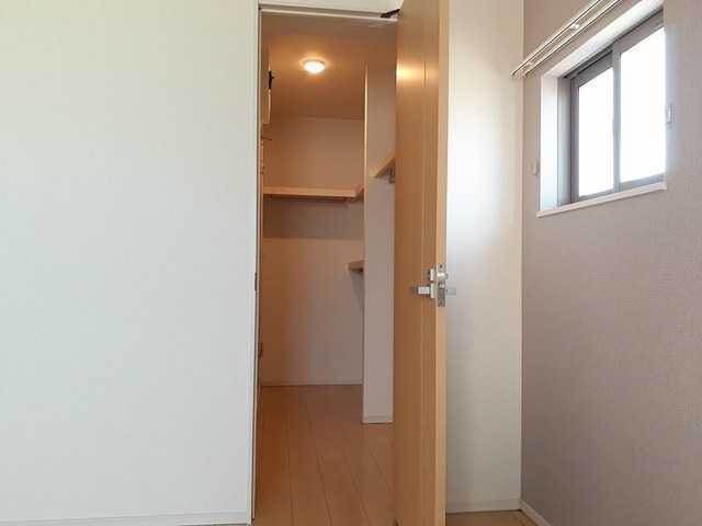 収納　収納もたっぷり入ります