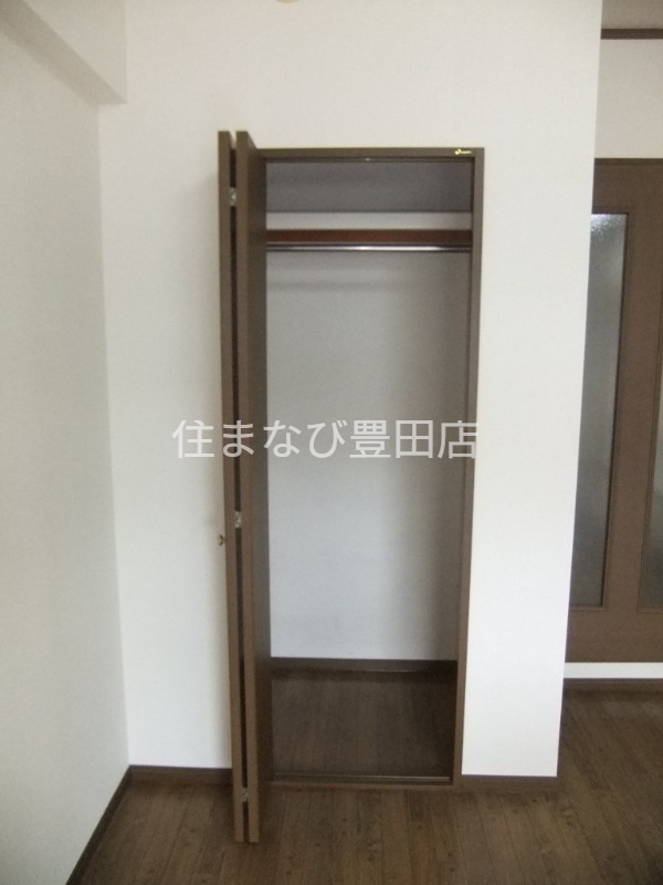 収納　同型タイプ