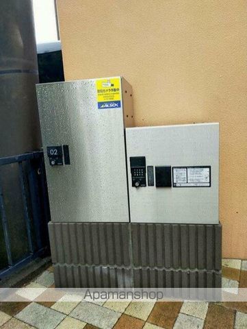 小田急線 読売ランド前駅 徒歩8分 2階建 築6年の外観写真