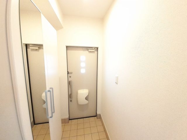 アスリス Iの内装写真