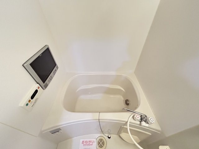 ＪＲ東海道本線 高槻駅 徒歩37分 2階建 築20年の風呂写真