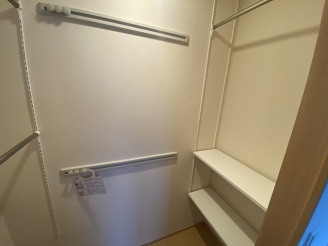 ＪＲ南武線 久地駅 徒歩3分 3階建 築13年の内装写真