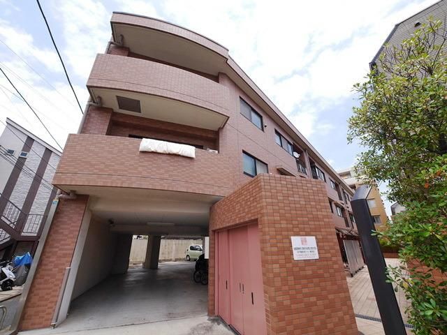 建物外観　★日当たり良好！バス停近く★